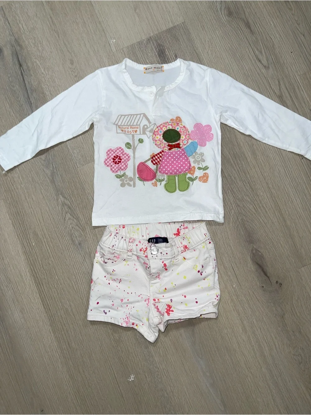 Kids White Long-Sleeve Pajama Top with Pink Floral Applique - Unbranded